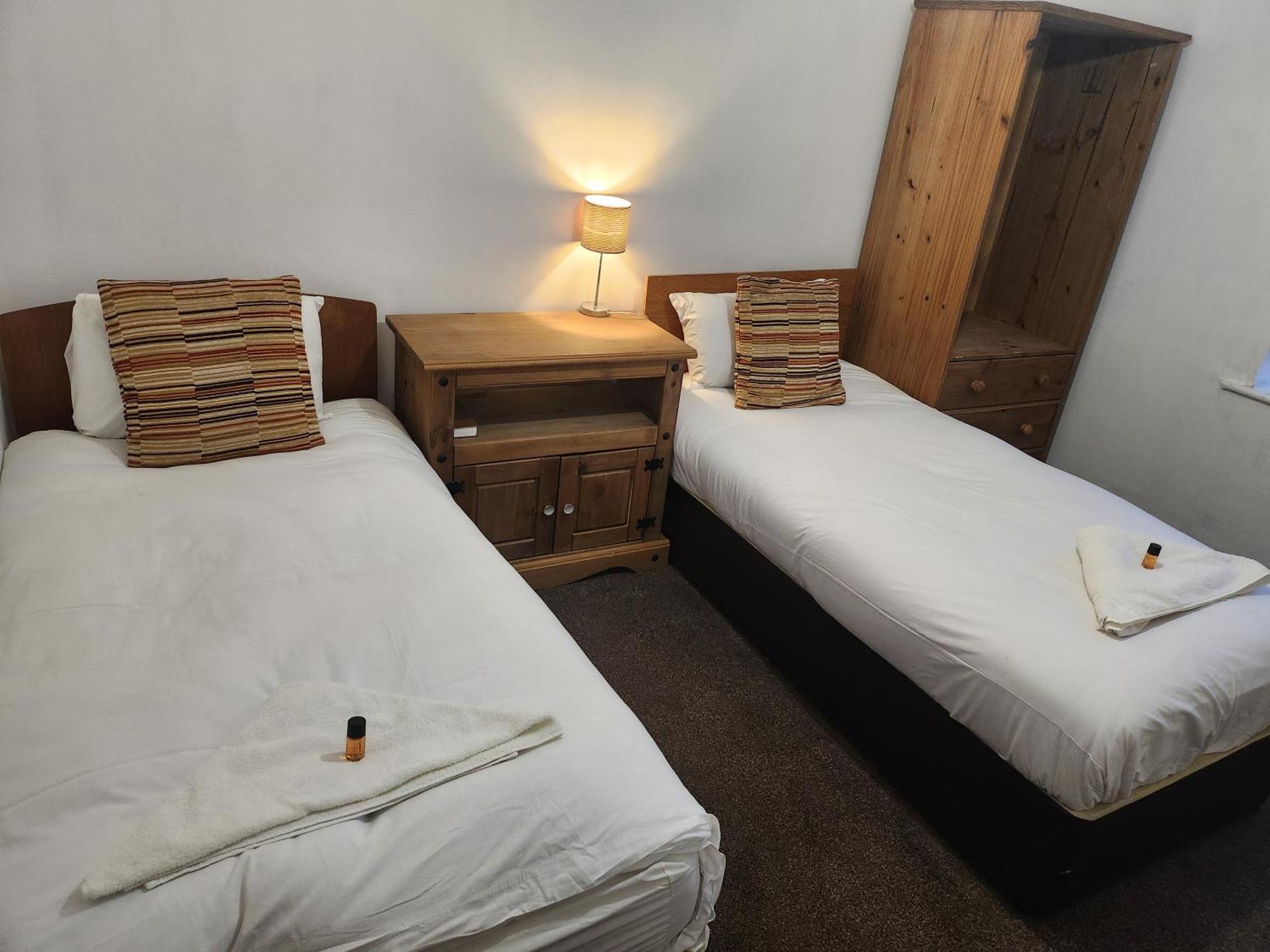 Lso Guest House ดัมฟรีส์ ภายนอก รูปภาพ
